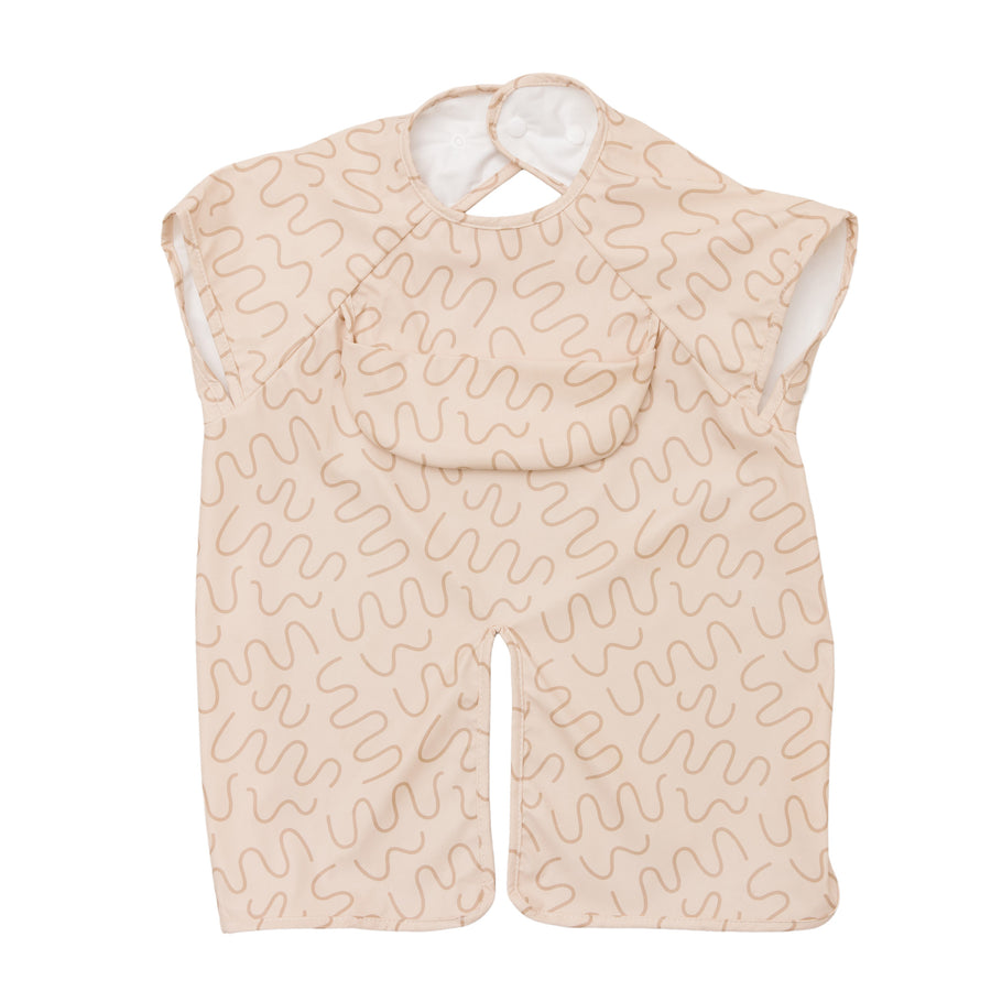 Biscuit Bite beige waterproof short sleeve baby feeding smock by Abibi - mess proof inner collar flap